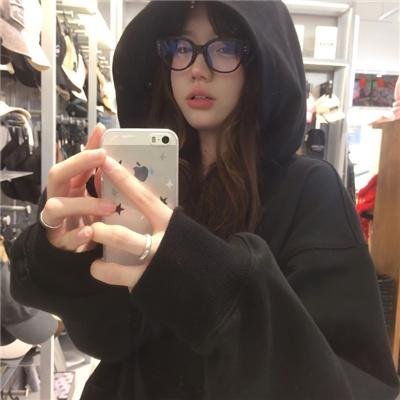 魔术师和消失的女孩